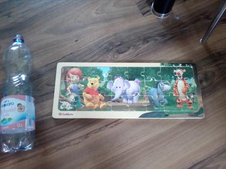 Velke drevenne puzzle,