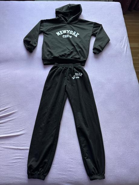 Teplakova súprava new york, 152