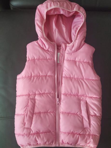 Zateplená vesta, sinsay,104