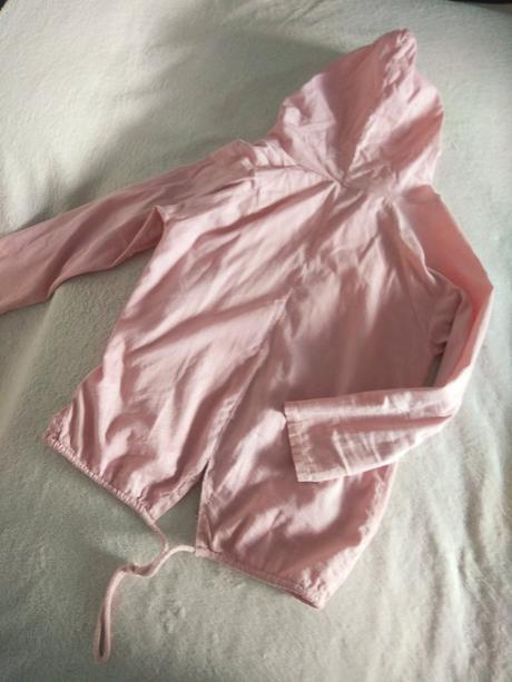 Ľahučká tenká bunda, 134