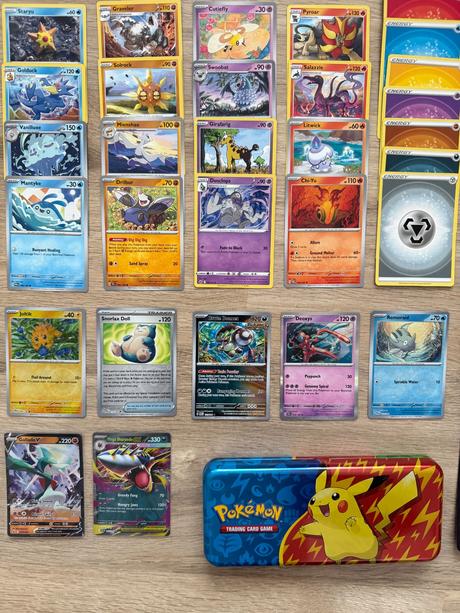 Peračník pokémon pikachu a 50 kariet + jumbo,