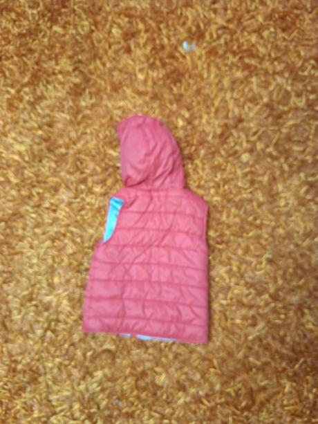 Dievčenská vetrovková vestička, tu,80