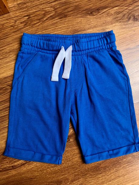 Tenučké kraťasy f&f 4-5 rokov, f&f,110