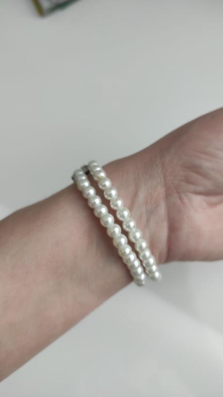 Perličkovy naramok, 