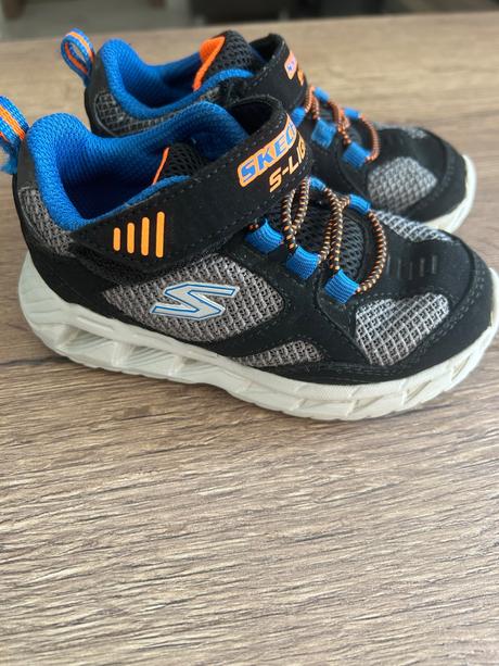 Detske svietiace tenisky skechers, skechers,24