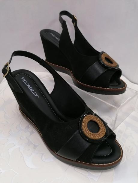 Dámske sandálky zn.piccadilly 22500362 z, 39