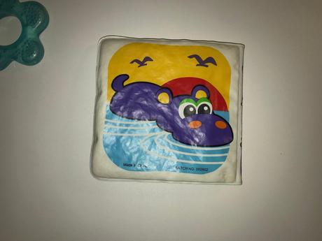 Balík hračiek pre bábo, 