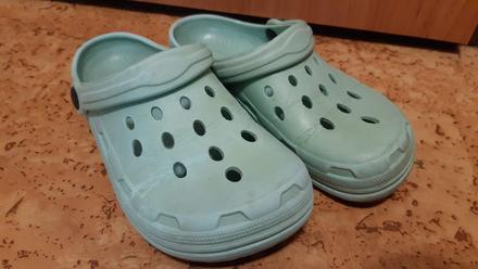 Predám crocs detské rôzne., 