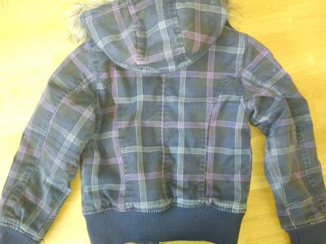 Károvaná bunda s kapucňou, takko,146