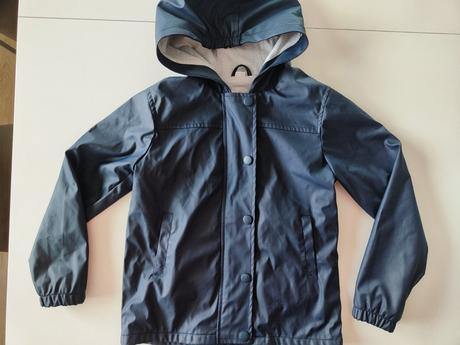 Bunda do dažďa, 134