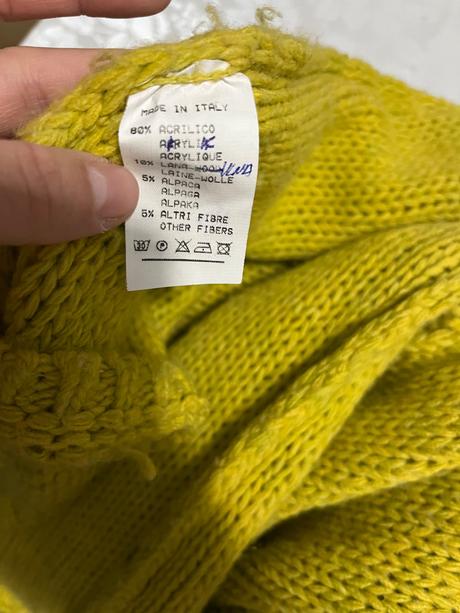 Sveter krásna farba, l