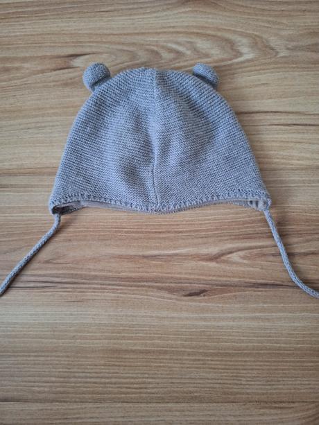 Ciapka s uskami, c&a,62