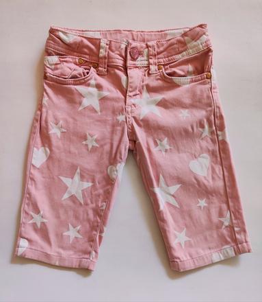 Dlhšie šortky, 110