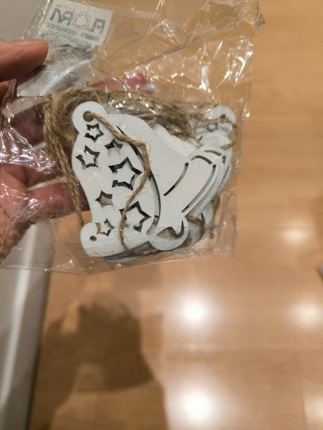 Vianocne ozdoby - drevene zvonceky, 