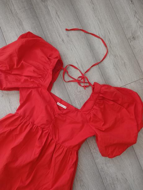 Šaty puff rukávy, gate,m