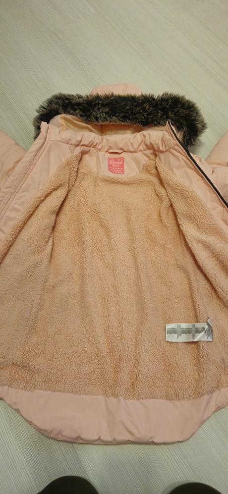 Krásna zimná bunda, 140