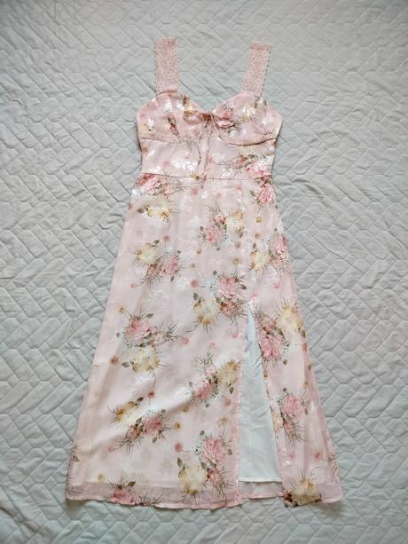 Romantické šaty, m