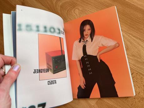 Twice - between 1&2 (cryptography/black ver.), 