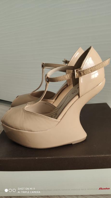 Topánky na platforme 38, baťa,38