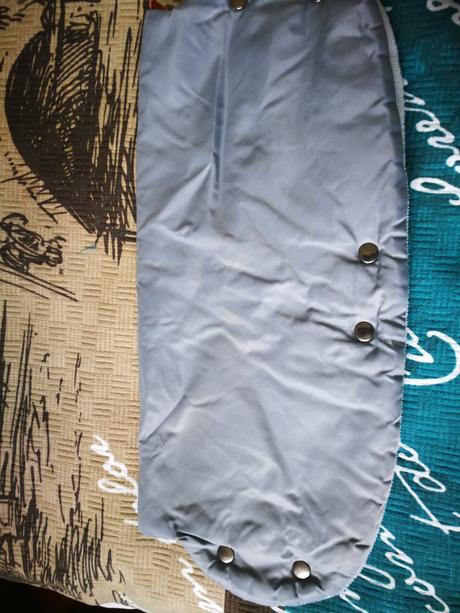 Rukavnik na kočiar, emitex