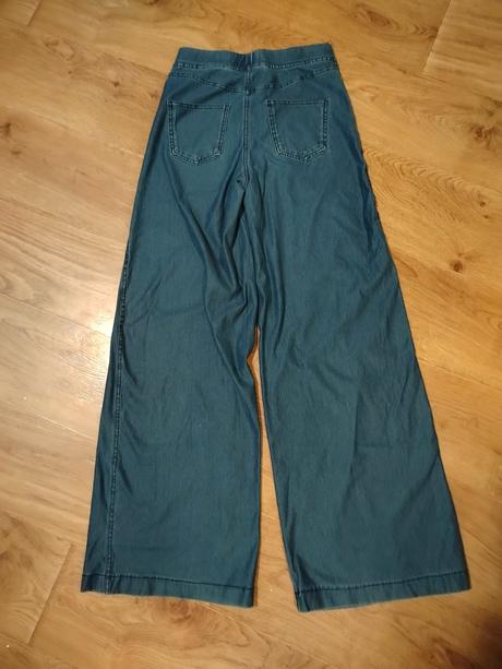 Široké a mäkké rifle hm, h&m,164