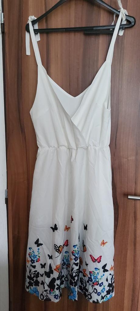 Darujem k nákupu, l