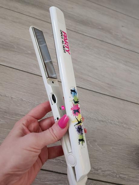 Party žehlička na vlasy, 