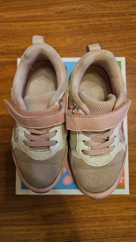 Botasky veľ. 25, 25