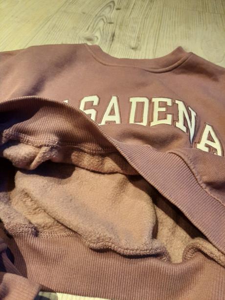 Skratena mikina, pull&bear,s