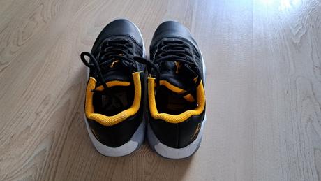 Chlapčenské tenisky zn. nike air jordan, nike,38
