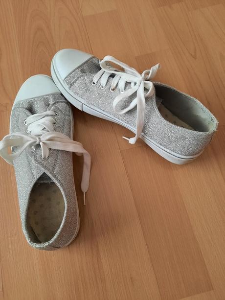 Strieborné tenisky terranova, 38