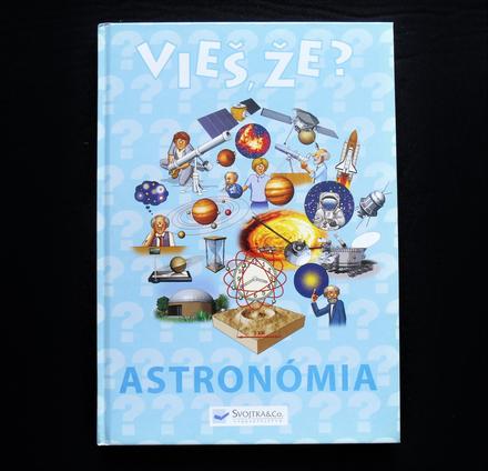 Kniha astronómia,