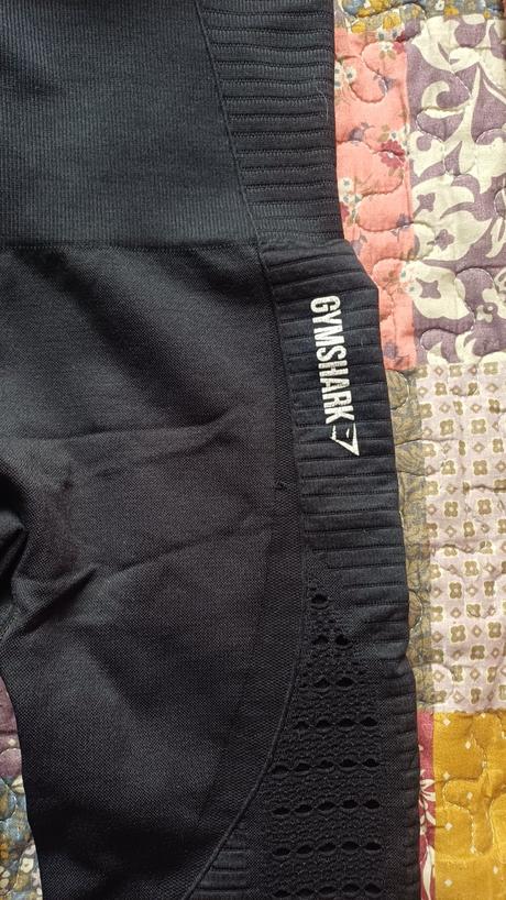 3 ks sport. podprsenky zn.nike,leginy zn.gymshark, nike,s