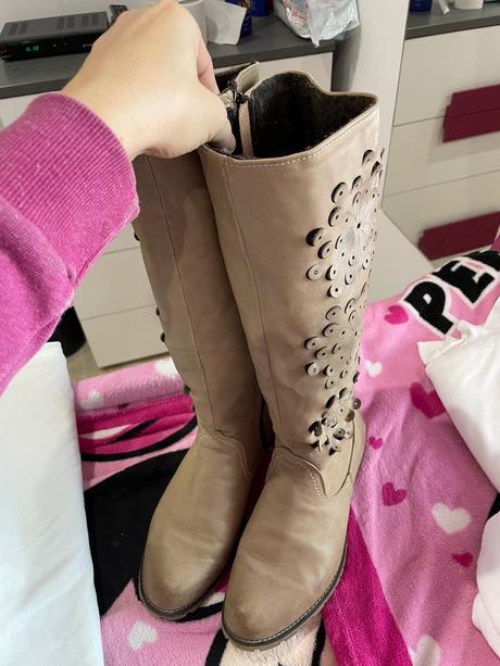 Kožené cizmy - top stav, 37