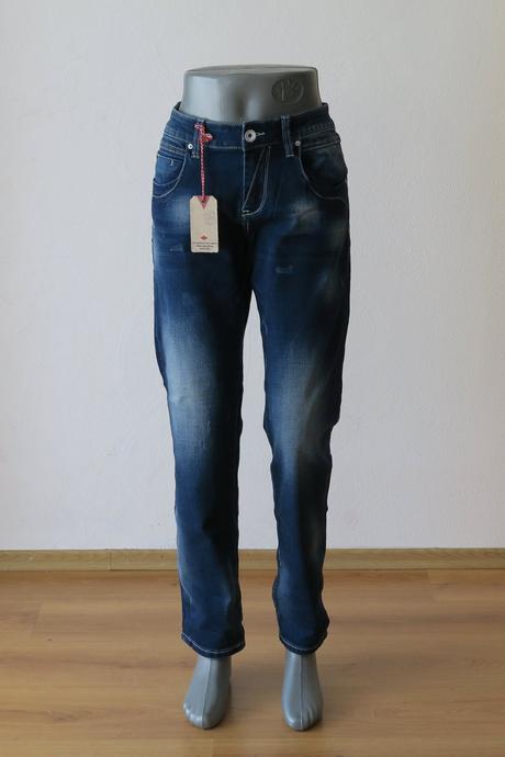 Dámske džínsy v strihu boyfriend, lee cooper,s