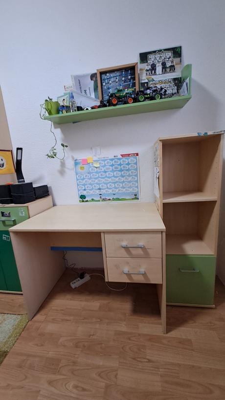 Nabytok s pisacim stolom detsky, 
