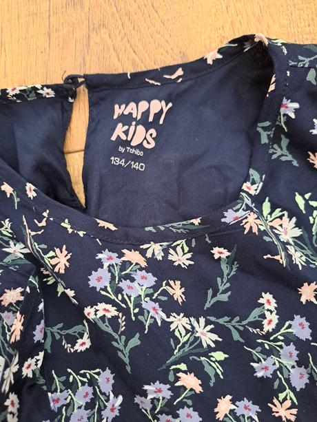 Kvetinkove saty, tchibo,134