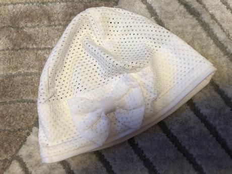 Letná dierkovaná čiapka, <50