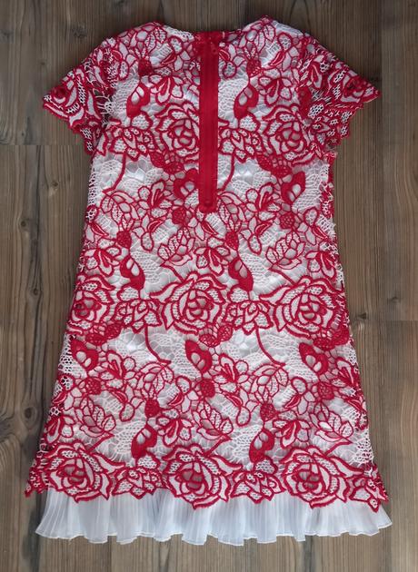 Cipkovane saty vel.134, 134