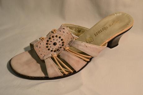 Celokožené elegantné šľapky, 40