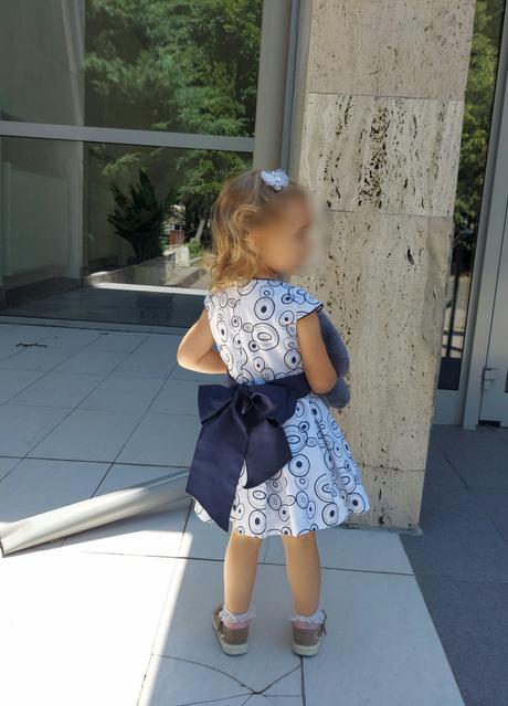 Šaty pre dievčatko, 92