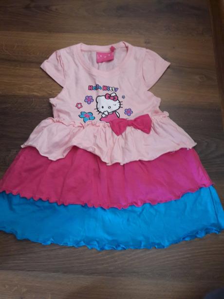 Šaty hello kitty, 104