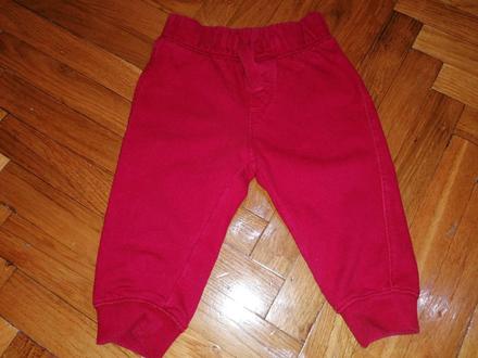 Červené tepláky, baby club,74