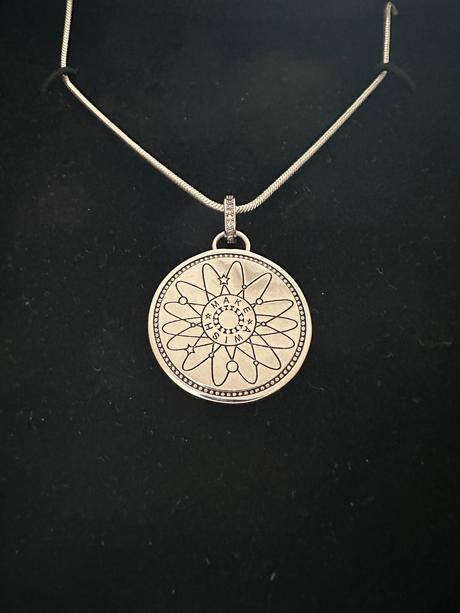 Strieborný prívesok medailón šťastia ts, 