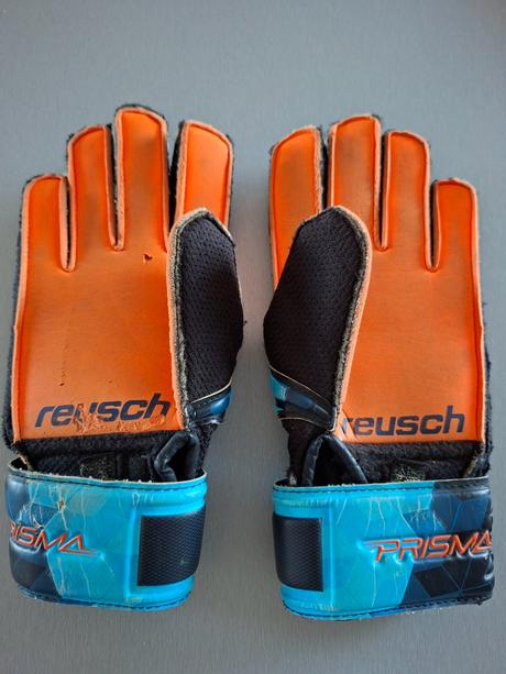 Brankárske rukavice reusch 6, 