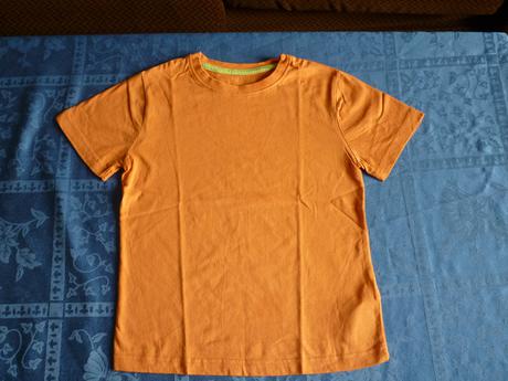 Oranžové tričko, tesco,122