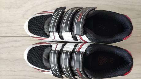 Cyklistické tretry, 43