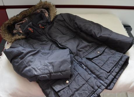 Bundička s kapucou, f&f,128