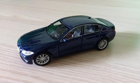 Auto - bmw 535i, 