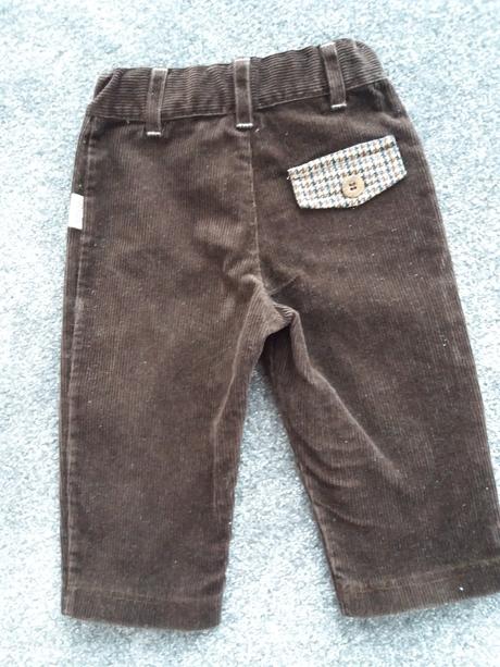 Mencestrove nohavice, 74